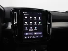 Volvo XC40 thumbnail 24