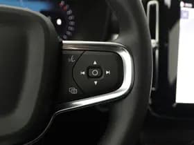 Volvo XC40 thumbnail 35