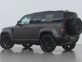 Land Rover Defender thumbnail 2