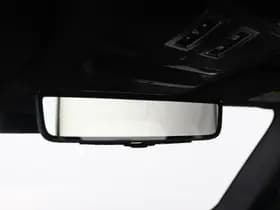 Land Rover Defender thumbnail 31