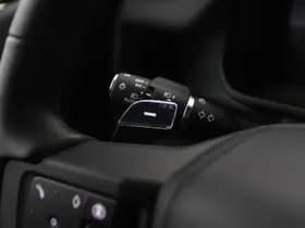 Land Rover Defender thumbnail 37