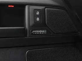 Land Rover Defender thumbnail 45