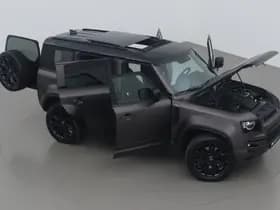 Land Rover Defender thumbnail 6