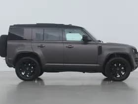 Land Rover Defender thumbnail 10