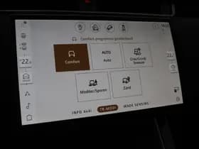 Land Rover Discovery Sport thumbnail 30