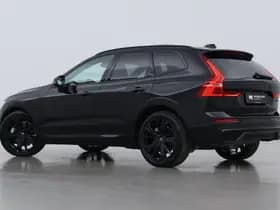 Volvo XC60 thumbnail 2