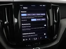 Volvo XC60 thumbnail 34