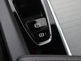 Volvo XC60 thumbnail 39