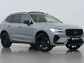 Volvo XC60 T6 Plug-in hybrid Ultra Black Edition | Trekhaak | Panoramadak | Head-Up | 360 Camera | Stoel+Stuurverwarming | 21 Inch