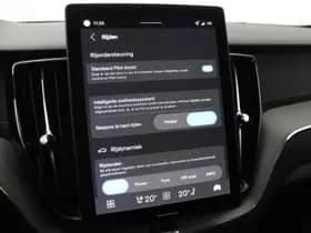 Volvo XC60 thumbnail 32