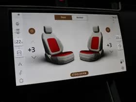 Land Rover Range Rover Evoque thumbnail 25