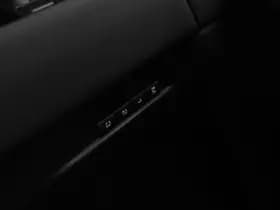 Land Rover Range Rover Evoque thumbnail 38