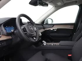 Volvo XC90 thumbnail 3