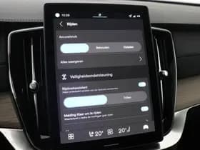 Volvo XC90 thumbnail 34