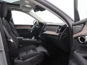 Volvo XC90 thumbnail 5