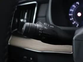 Volvo XC90 thumbnail 45