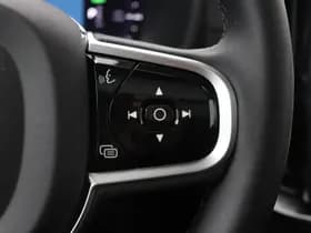 Volvo XC90 thumbnail 46