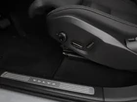 Volvo XC90 thumbnail 50