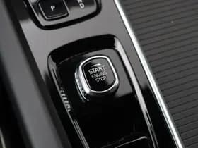 Volvo XC60 thumbnail 40