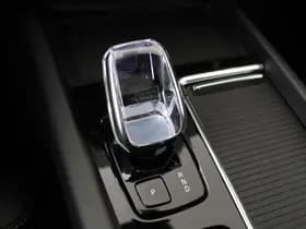 Volvo XC60 thumbnail 40