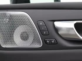 Volvo XC60 thumbnail 52