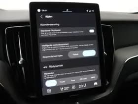 Volvo XC60 thumbnail 32