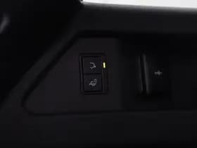 Land Rover Discovery Sport thumbnail 14