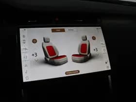 Land Rover Discovery Sport thumbnail 32