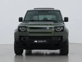 Land Rover Defender thumbnail 16