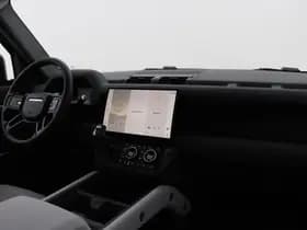 Land Rover Defender thumbnail 20
