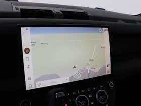 Land Rover Defender thumbnail 26