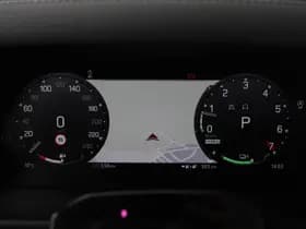 Land Rover Defender thumbnail 39