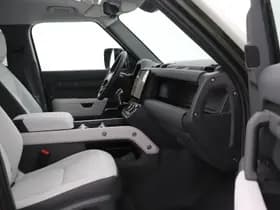 Land Rover Defender thumbnail 5
