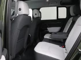 Land Rover Defender thumbnail 44