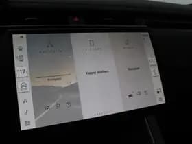 Land Rover Range Rover Velar thumbnail 22