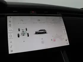 Land Rover Range Rover Velar thumbnail 27