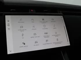 Land Rover Range Rover Velar thumbnail 31