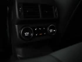 Land Rover Range Rover Velar thumbnail 47