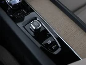 Volvo XC60 thumbnail 38