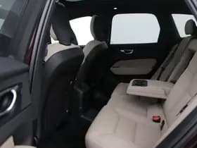 Volvo XC60 thumbnail 45