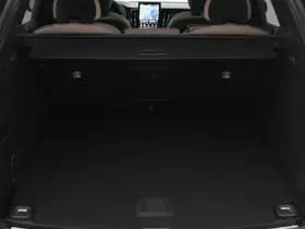 Volvo XC60 thumbnail 48