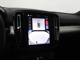 Volvo XC40 thumbnail 12