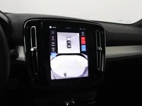 Volvo XC40 thumbnail 12