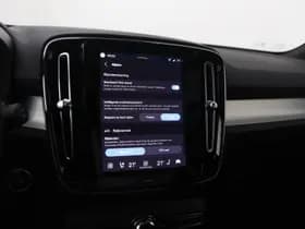 Volvo XC40 thumbnail 25