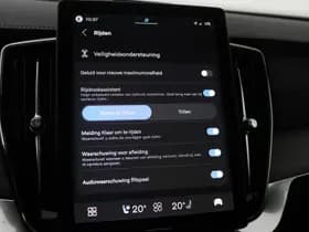 Volvo XC90 thumbnail 35