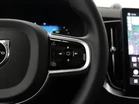 Volvo XC90 thumbnail 48