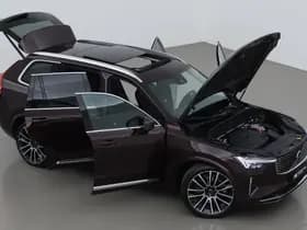Volvo XC90 thumbnail 6