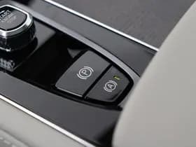 Volvo XC90 thumbnail 43