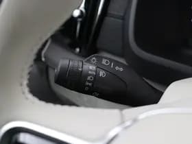 Volvo XC90 thumbnail 45