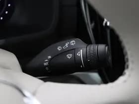 Volvo XC90 thumbnail 47